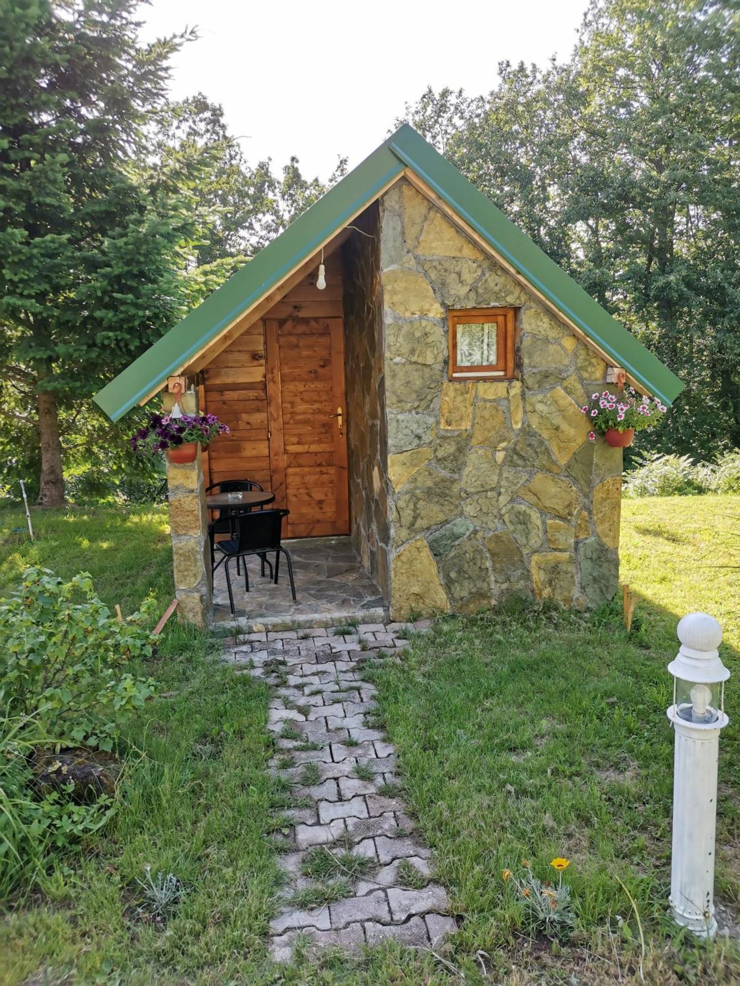 Bungalov Zivkovic Мойковац Екстериор снимка